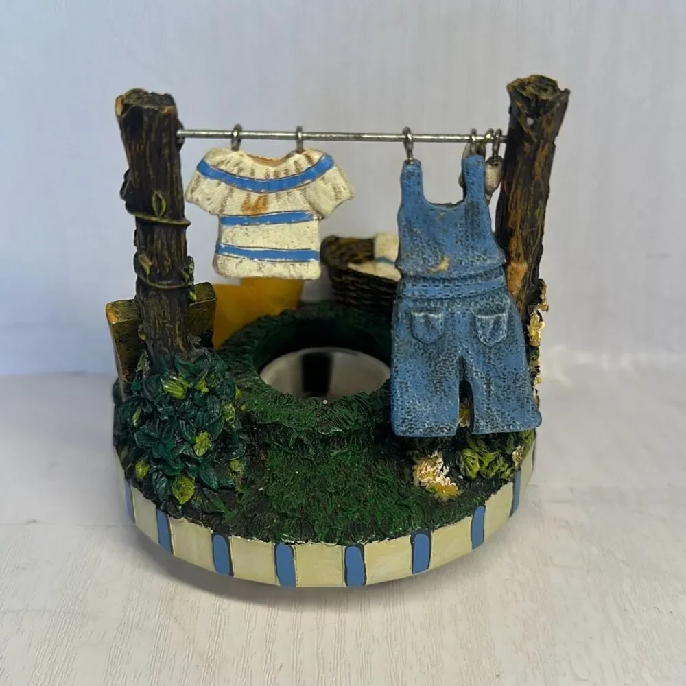 Old Virginia Candle Topper Laundry & Cat Summer‎ Candle Capper